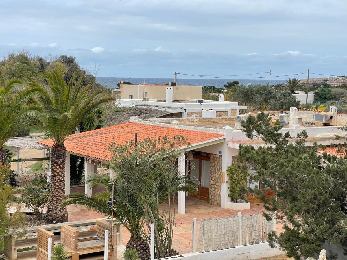 Ferienwohnung Bella Lilia Es Pujols Exterior foto